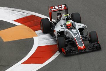 Эстебан Гутьеррес, Haas VF-16