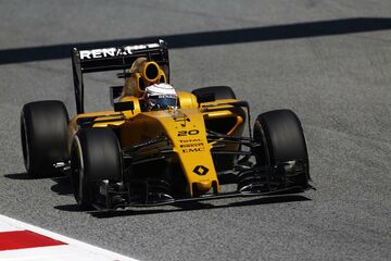 Кевин Магнуссен, Renault RS16