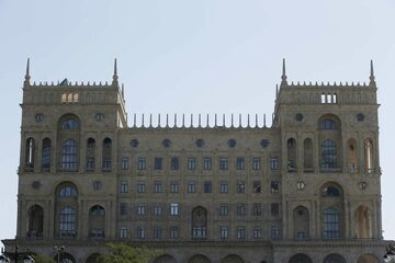 Правительственное здание в Баку