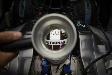 Льюис Хэмилтон, Mercedes F1 W07 Hybrid