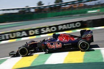 Карлос Сайнс, Toro Rosso STR11 Ferrari