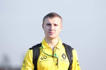 Гонщик по развитию Renault F1 Сергей Сироткин
