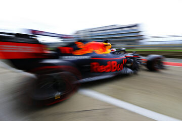 Red Bull Racing, 2021, Первые круги Серхио Переса