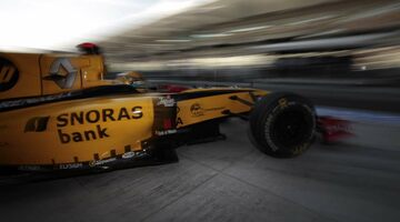 В сезоне-2016 машина Renault будет окрашена в желтый цвет