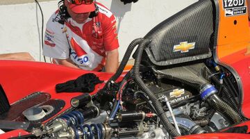 IndyCar: Моторы могут остаться без изменений до 2020 года