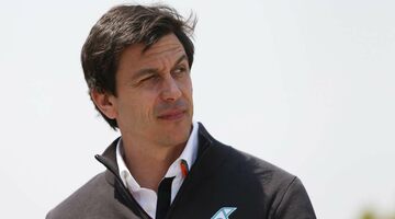 Тото Вольф: Manor может стать дочерней командой Mercedes