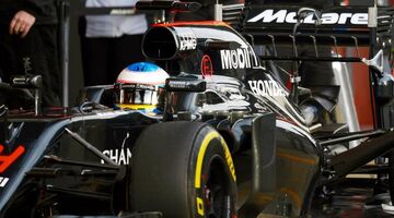 McLaren: Произошла утечка охлаждающей жидкости в труднодоступном месте