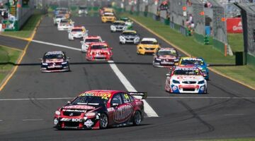 Гран При Австралии может потерять гонку поддержки V8 Supercars