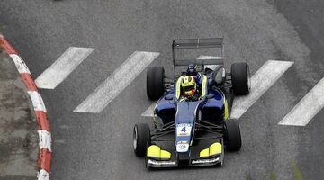 Формула 3: Дебютная победа Алессио Лоранди в третьей гонке в По