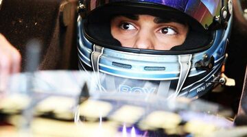 Рой Ниссани сохранил лидерство во второй тренировке Формулы 3.5 V8 в Сильверстоуне