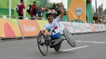 Алекс Дзанарди стал четырёхкратным паралимпийским чемпионом