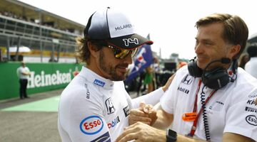 McLaren собирается уговорить Фернандо Алонсо продлить контракт минимум на два года