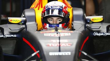 Red Bull Racing пригласила Пьера Гасли на тесты Pirelli в Абу-Даби