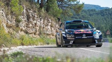 Себастьен Ожье выиграл четвертый титул WRC, победив на Ралли Каталония
