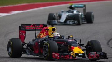 Даниэль Риккардо: Консерватизм Mercedes может помочь Red Bull на Гран При Мексики