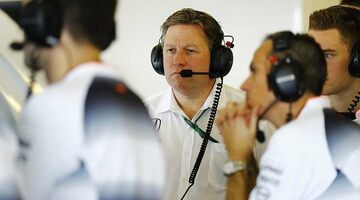 Зак Браун: Будет непросто найти титульного спонсора для McLaren к 2018 году