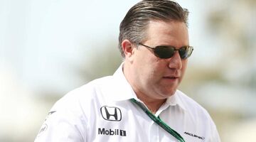 Зак Браун не исключает возвращения Льюиса Хэмилтона в McLaren
