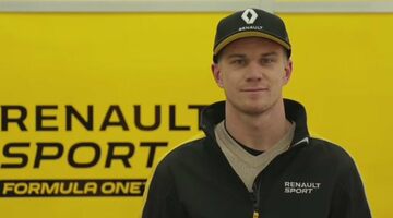 Видео: Нико Хюлькенберг впервые появился на публике в форме Renault