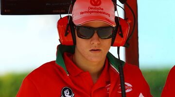 В гоночной Академии Ferrari не исключают приглашения Мика Шумахера