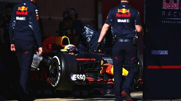 Даниэль Риккардо: Red Bull Racing проигрывает и Ferrari, и Mercedes
