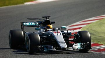Льюис Хэмилтон: Может ли Mercedes ехать быстрее соперников? Не знаю