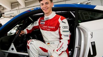 Младший брат Себастьяна Феттеля будет выступать в Кубке Audi TT