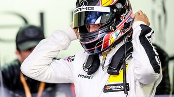 Mercedes оставила Даниэля Хункаделью в качестве резервного гонщика DTM