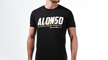 McLaren выпустила линейку футболок, посвящённую участию Алонсо в 