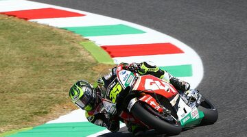Кэл Кратчлоу лидирует во второй тренировке этапа MotoGP в Италии
