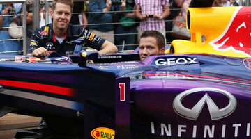 Себастьен Ожье дебютирует за рулём машины Формулы 1
