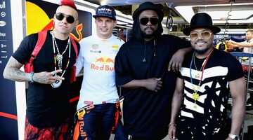 Макс Ферстаппен встретился с хип-хоп группой Black Eyed Peas