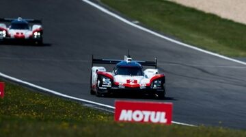 Porsche и G-Drive Racing задают темп во второй тренировке на Нюрбургринге