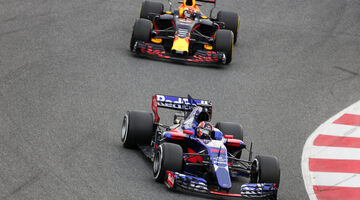 Франц Тост: Изначально планировалось, что у Red Bull и Toro Rosso будут одинаковые машины