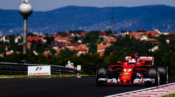 Ferrari выиграла первый стартовый ряд в Венгрии: Феттель – первый, за ним Райкконен