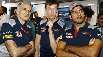 Руководитель Toro Rosso упрекнул Даниила Квята в несдержанности
