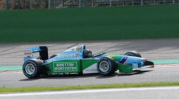 Мик Шумахер проедет за рулем автомобиля отца перед стартом гонки в Бельгии