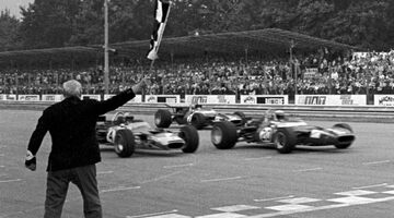 Назад в прошлое: Джеки Стюарт выиграл у Риндта 0,08 секунды на Гран При Италии-1969