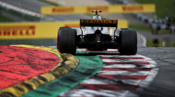 В Renault хотят подвинуть Williams с пятого места в Кубке конструкторов