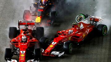 Ferrari впервые в истории сошла двумя машинами на первом круге
