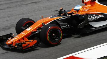 Эрик Булье: Обновленное шасси McLaren работает очень хорошо