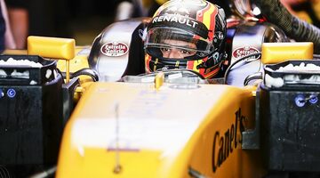 Сирил Абитбуль: Я в восторге от дебютного уик-энда Сайнса в составе Renault