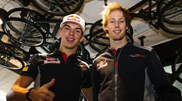 Официально: В 2018-м Toro Rosso будут представлять Гасли и Хартли