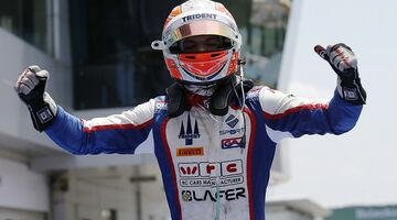 Лука Гьотто одержал первую победу в гонке GP2