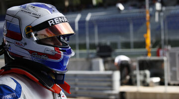 Сергей Сироткин и Густав Малья лишились очков в первой гонке GP2