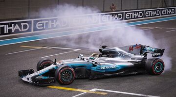 Льюис Хэмилтон: Не сомневайтесь, я останусь в Mercedes после 2018 года