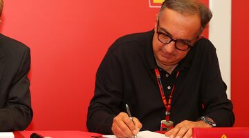 Маркионе: Ferrari способна убедить другие команды создать альтернативный чемпионат