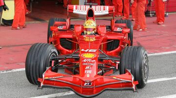 Бывший инженер Ferrari: Шумахер был ошеломлен выступлением Росси на тестах