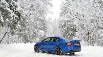 Зима в городе: По гостям на Skoda Octavia RS