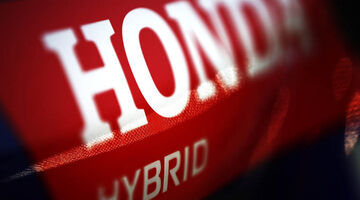 В Honda подтвердили начавшиеся переговоры с Red Bull Racing