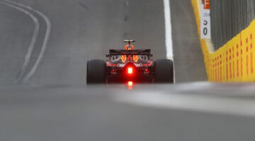 В Renault настаивают на скором решении вопроса по моторам Red Bull